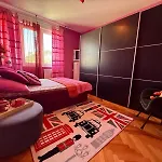 Apartment Pinky Life Split