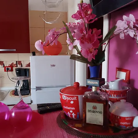 Apartment Pinky Life *