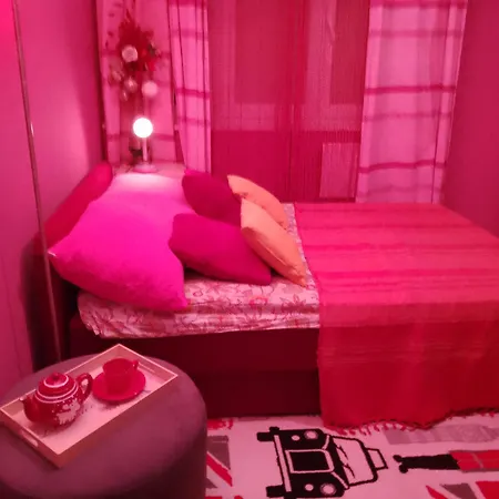 Pinky Life * Split