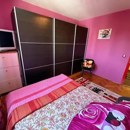 Pinky Life Сплит