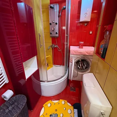 Апартаменти Pinky Life